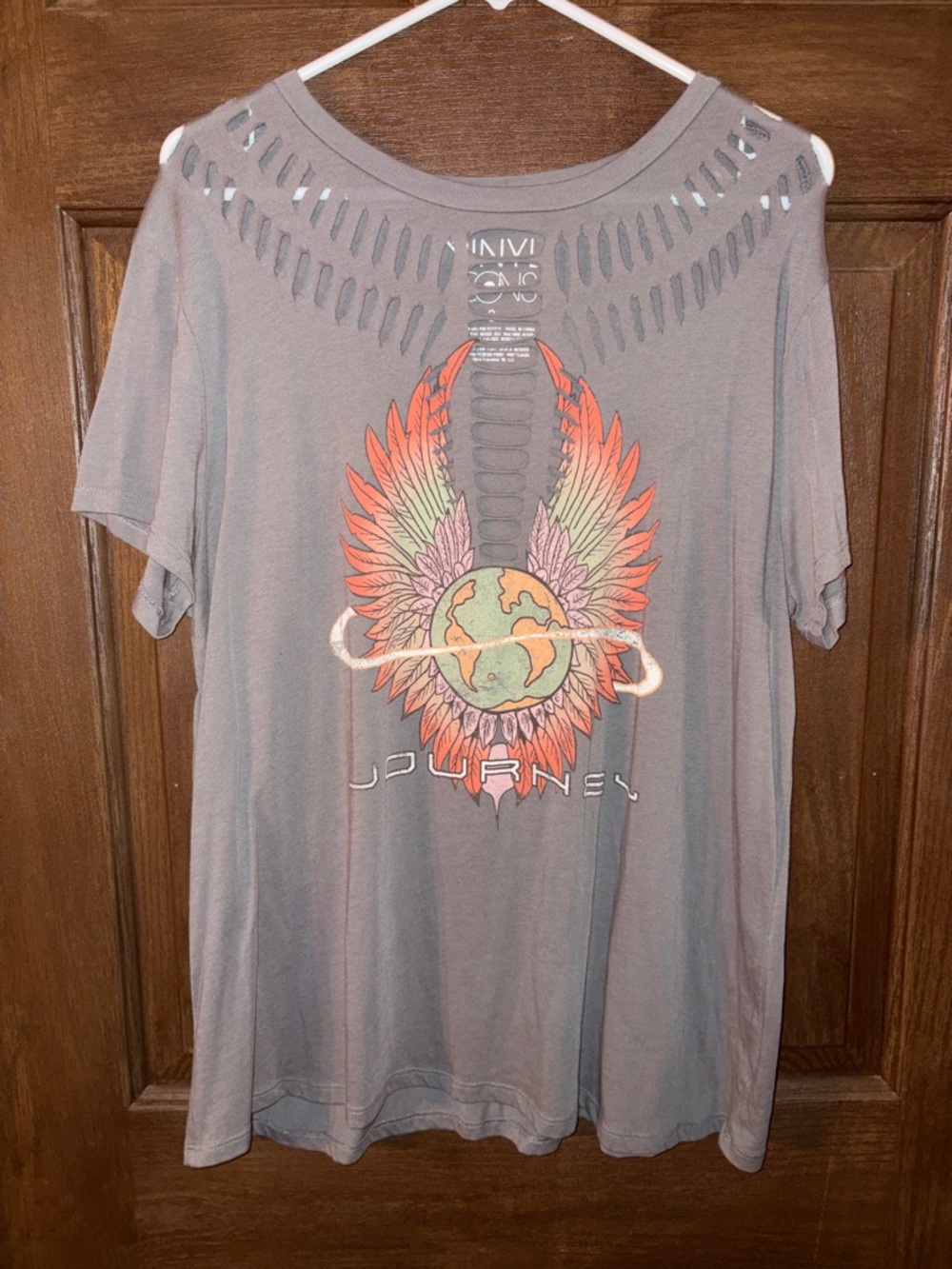 Cutout Gray Graphic Tee with Colorful Winged Globe (Size:0 & runs like a Medium)